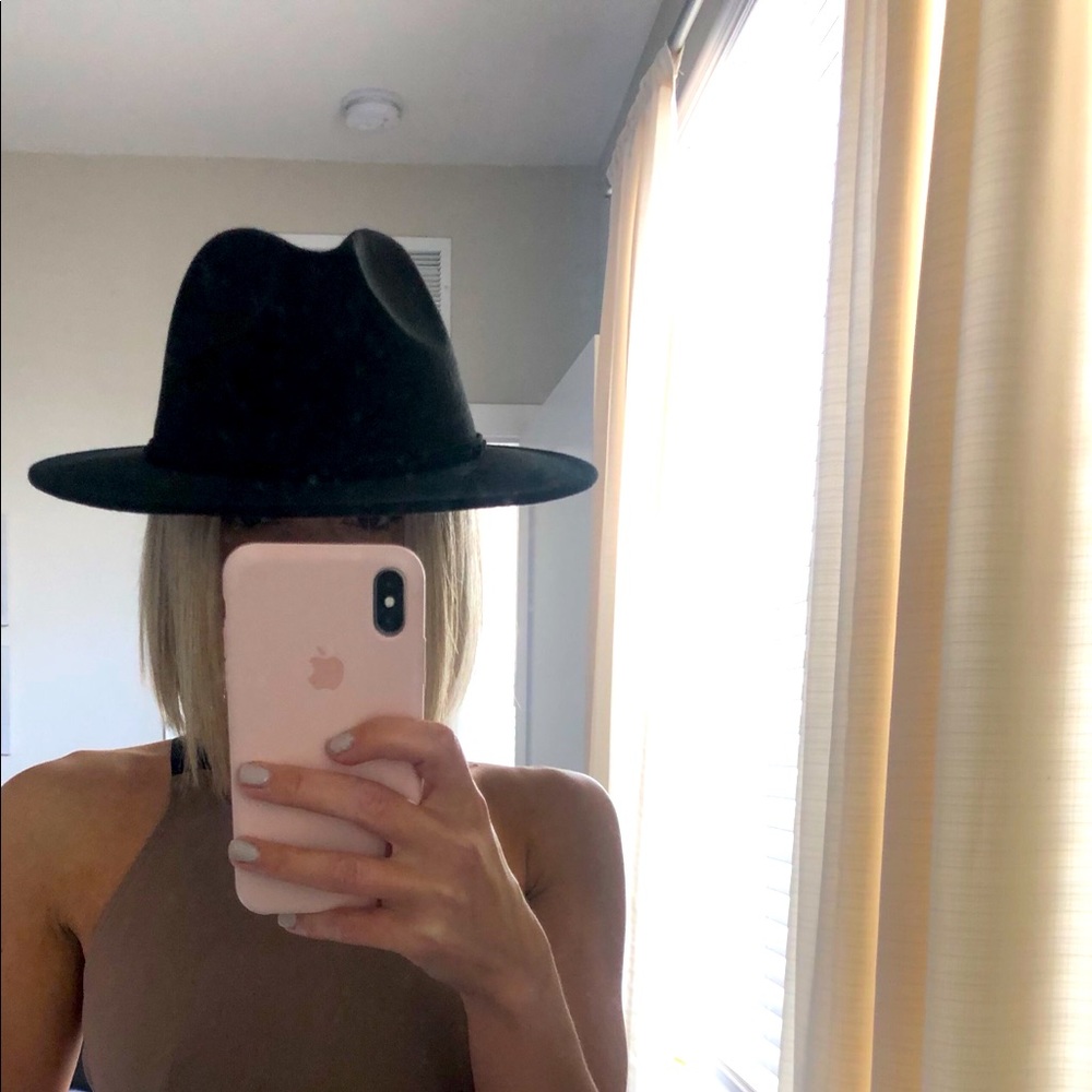 Black wool fedora hat - one size